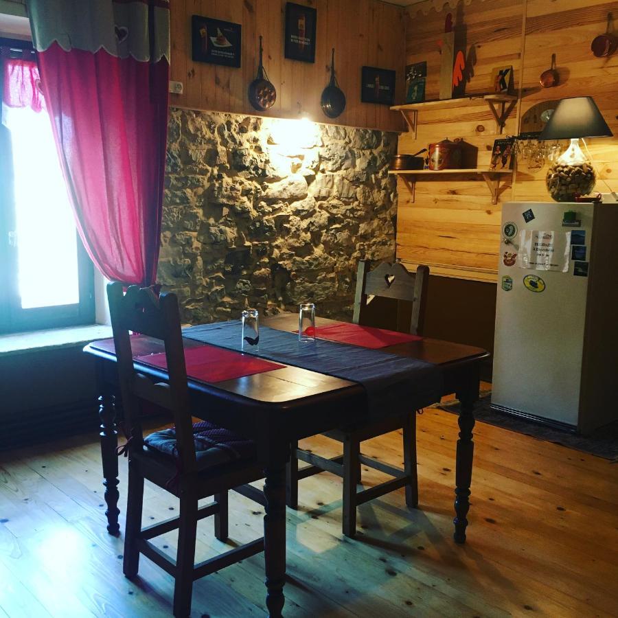 Les 3Crokignols, Maison D'Hote Familiale. Saffloz Esterno foto