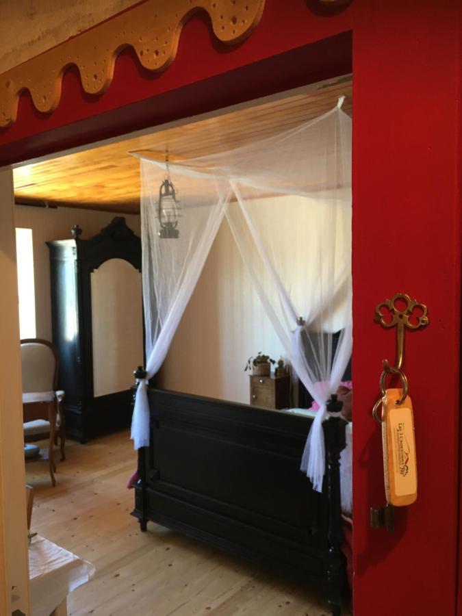 Les 3Crokignols, Maison D'Hote Familiale. Saffloz Esterno foto