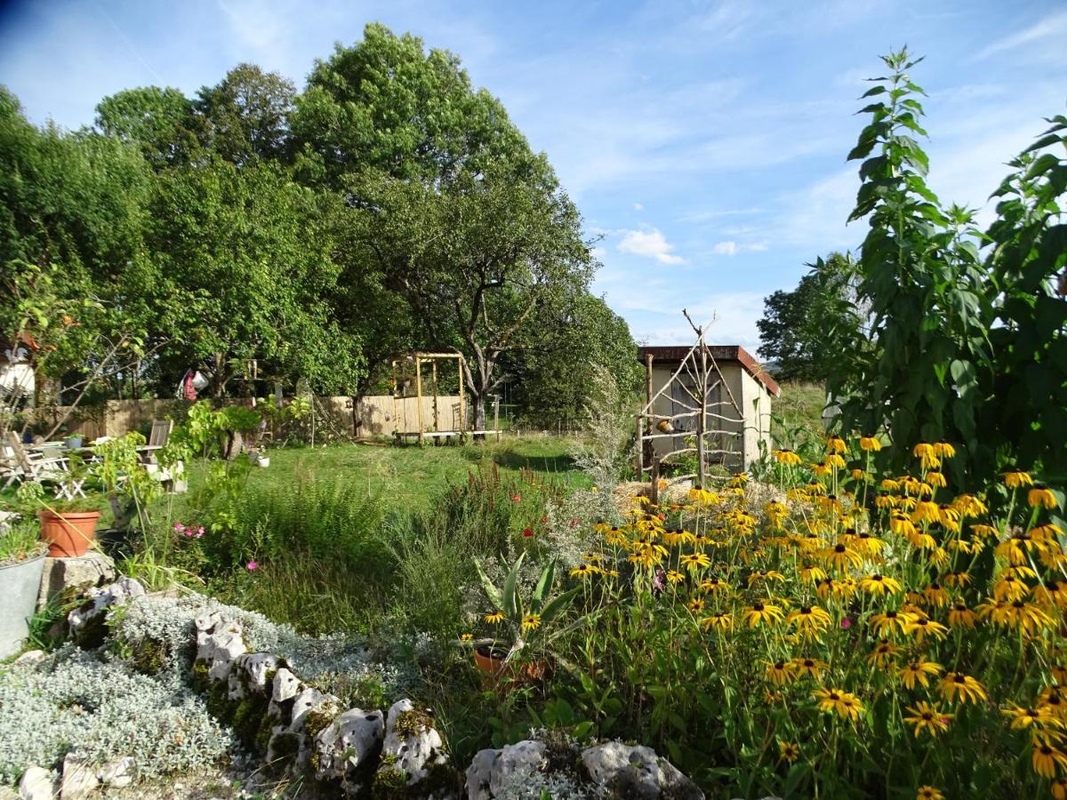 Les 3Crokignols, Maison D'Hote Familiale. Saffloz Esterno foto
