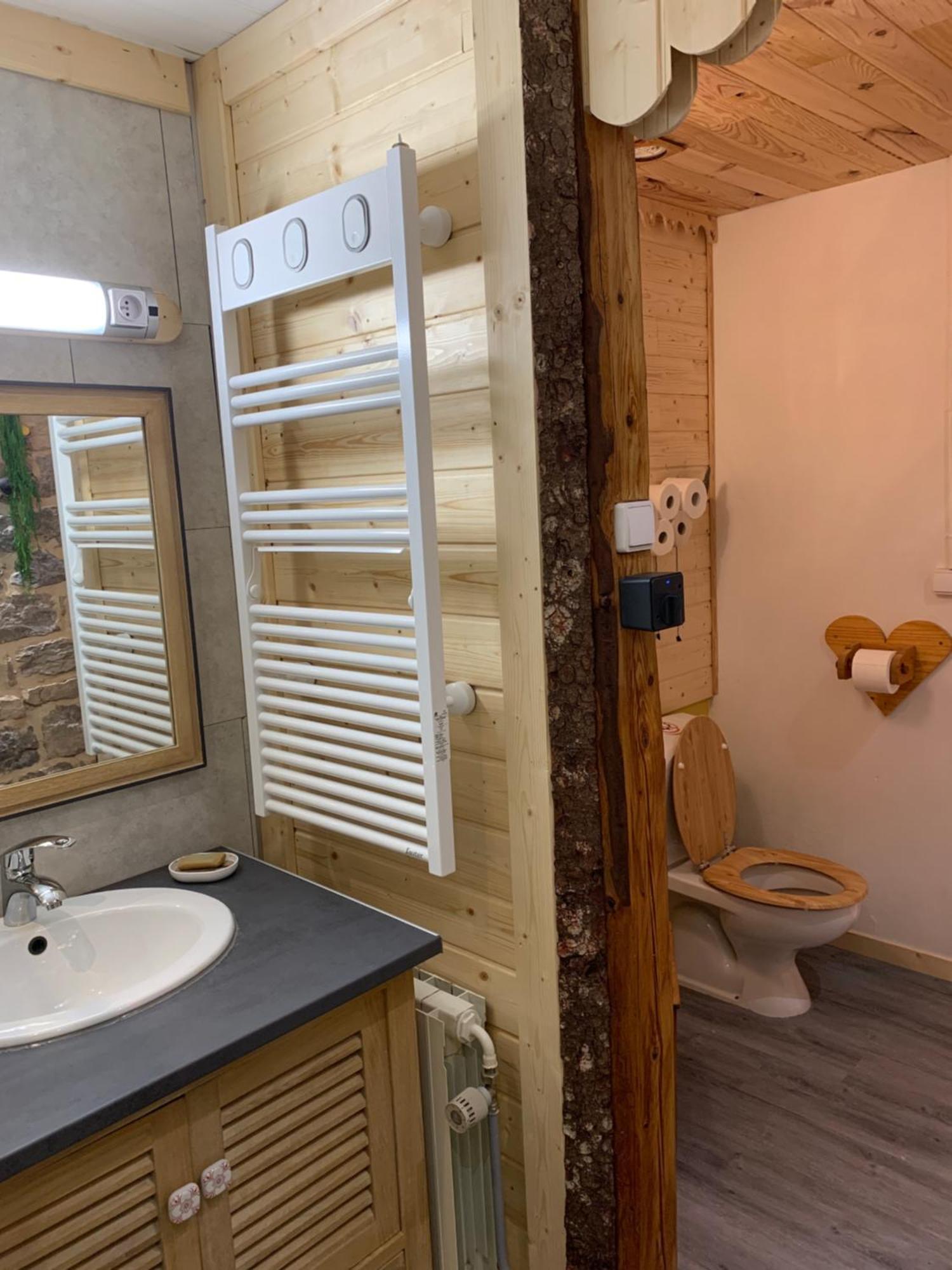 Les 3Crokignols, Maison D'Hote Familiale. Saffloz Esterno foto